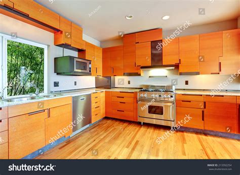 2,940 Orange Kitchen Cabinets Images, Stock Photos & Vectors | Shutterstock