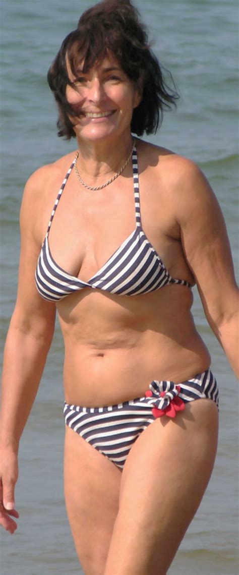 Pin by thomas mcneil on hot!! | Stylish swimsuits, Bikinis, Swimwear