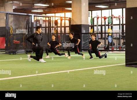 Children Exercise Class 的图像结果