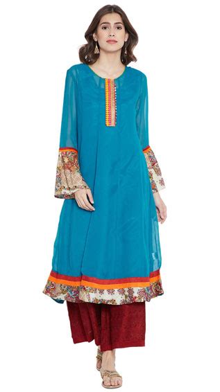 Kurtis with Bell Sleeves: इस तरह की बांहों की डिजाइन वाली कुर्तियाँ हैं ...