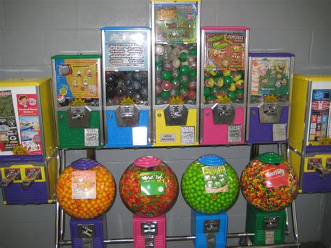 CAPL - toy vending machines(Large) | Vending machine, Toys, Gaming products