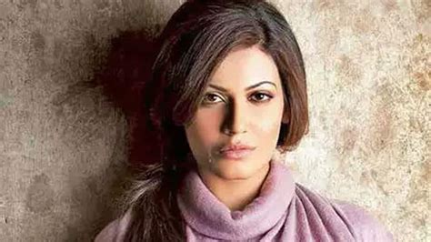 Payal Rohatgi Seeks Financial Help For Father's Prostate Cancer ...