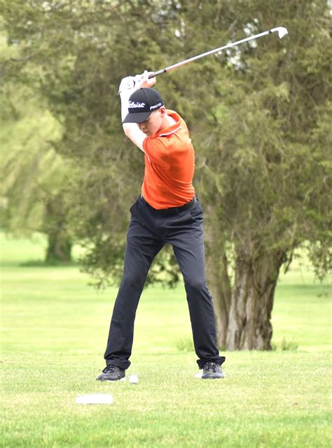 Golf: Estlow and Wible pace Quincy at Big 8 Jamboree; Coldwater led by ...