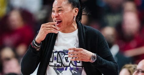 Dawn Staley Defends South Carolina's Style of Play After Geno Auriemma Criticism | News, Scores ...