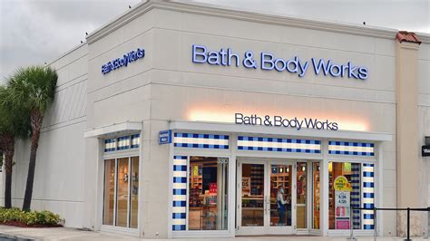 I’m an ex-Bath & Body Works employee - so many customers brought in ...