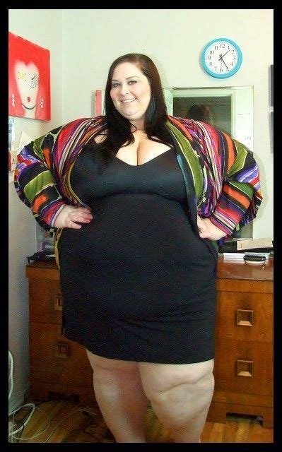 The Gorgeous SSBBW Sasha!!!!!! | Big girl fashion, Larger size fashion ...