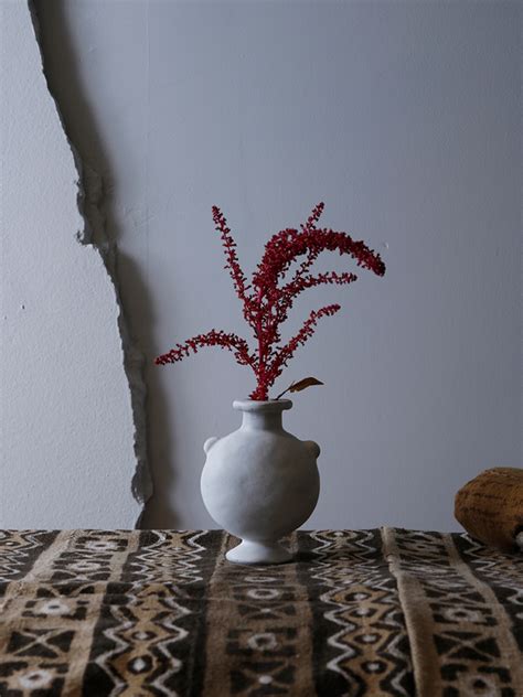 Chariotte Mcleish Ceramics / no.7 Aryballos | Witty Vintage