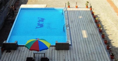 JC Castle Pool: Pictures & Reviews - Tripadvisor