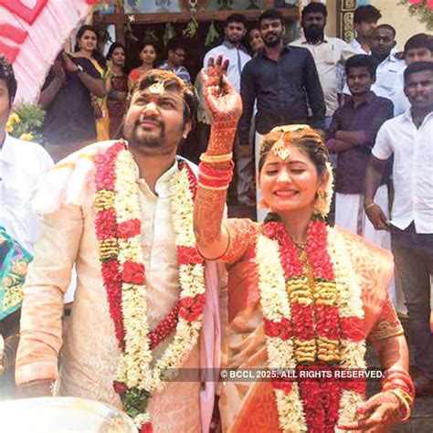 Actor Bobby Simha and actress Reshmi Menon during their wedding in ...