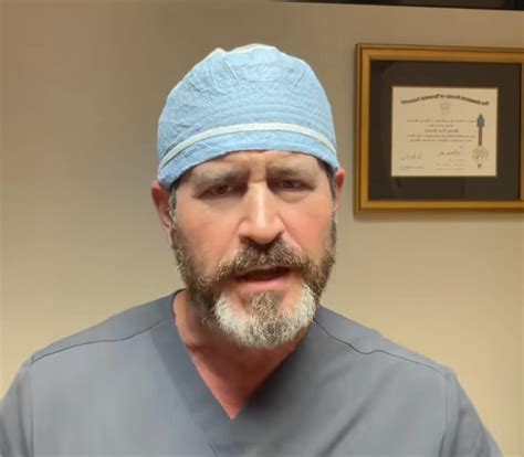 Jeremy London, cirujano cardíaco: "Para controlar la presión arterial ...