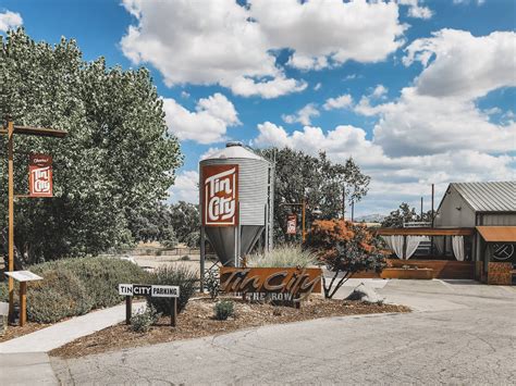 Taste of Tin City Walking Tour: Sip, Stroll, and Savor Paso Robles