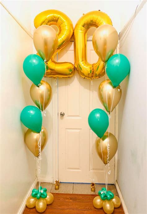 Number 20 With Helium Balloons - A&E BalloonArt