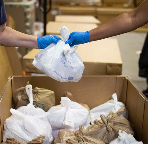 Envision Credit Union partners with Second Harvest to feed hungry kids