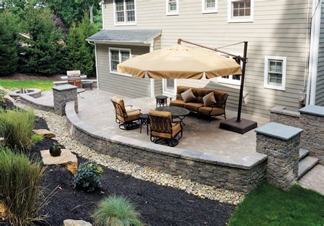 Backyard Patio Design Ideas: Hardscaping with CornerStone