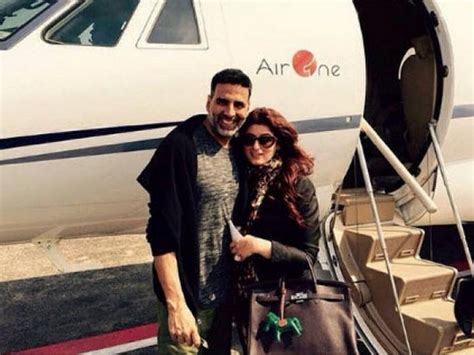 Akshay Kumar Net Worth 2020 | How He Earns His Crores? - StarBiz.com