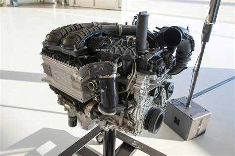 Why There is No Dipstick in the Stellantis Hurricane Engines | Diehl Automotive