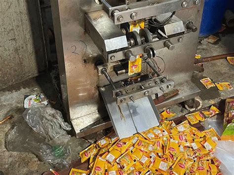 Vatva Mango Sharbat Fake Factory Busted; Real Owner Finds Counterfeit ...