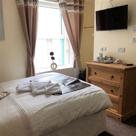 MIN-Y-DON (Holyhead, Wales) - B&B Reviews & Photos - Tripadvisor
