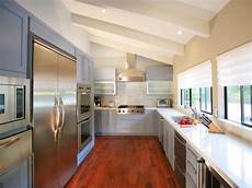 Kitchen Window Coverings Modern by Modern Kitchen Window Treatments Hgtv Pictures Ideas Hgtv Kitchen Window Coverings Modern