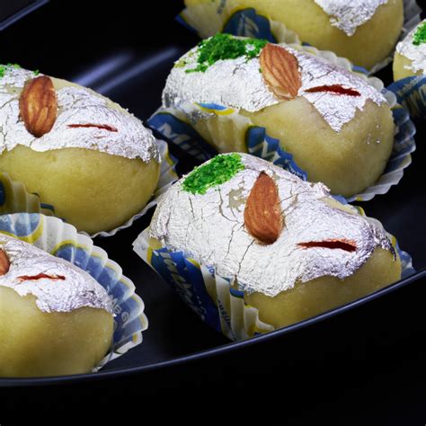 Special Milk Cham Cham - Soft and Rich Bengali Sweet | Murari Sweets