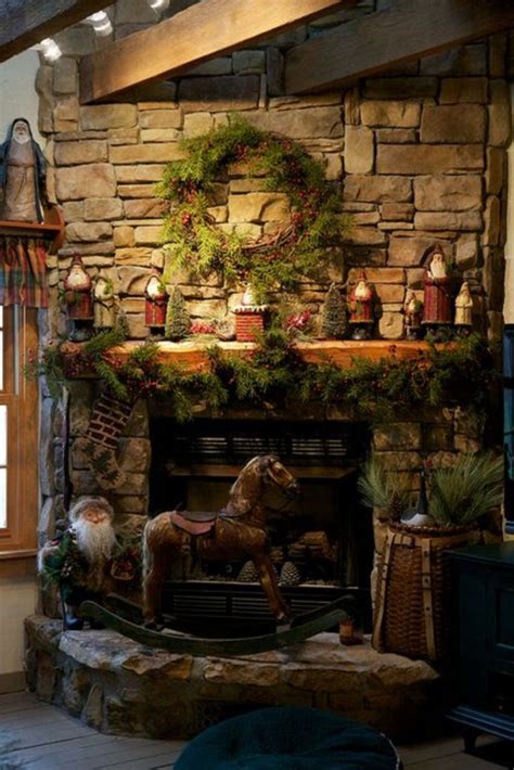 10 Marvelous Rustic Christmas Fireplace Mantel Decorating Ideas ...