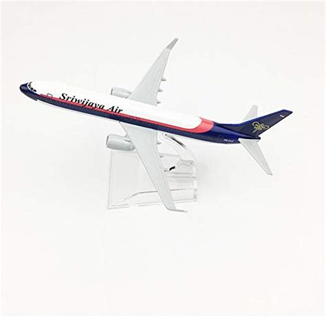 Buy QIDS Air Aeroplane Model 737 Airplane 16CM Metal Alloy diecast 1: ...