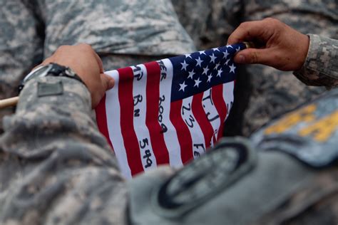 Active, Reserve Soldiers team up to take top prize at MP Warfighter ...