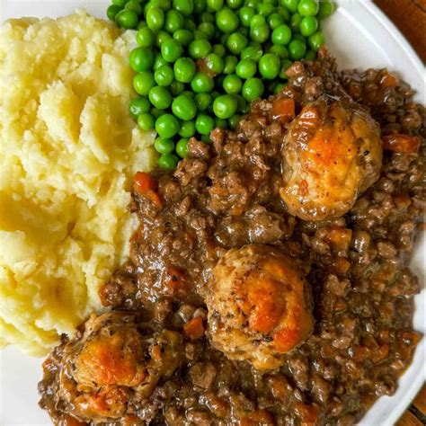 Mince and Dumplings (Traditional Scottish Recipe) - Laurens Cravings