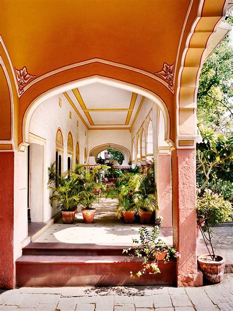 Celebrity Homes | Passion Flower is the colour of choice for Bollywood ...