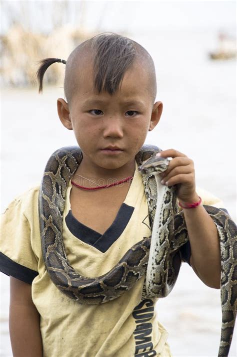 Erikin Chen - 蛇男孩 snake boy