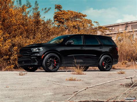 Tuning Dodge Durango SRT 392 2020, side