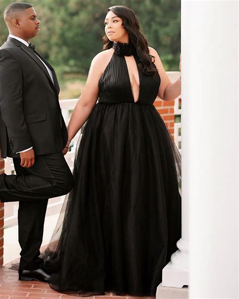 Plus Size Black Wedding Dress Ideas For Curvy Brides + FAQs | Black wedding dresses, Black lace ...
