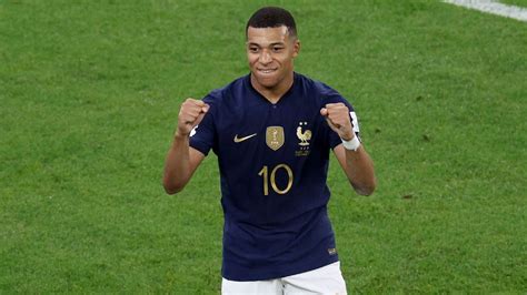 2022 World Cup stats: Mbappe equals Messi, Giroud overtakes Henry ...