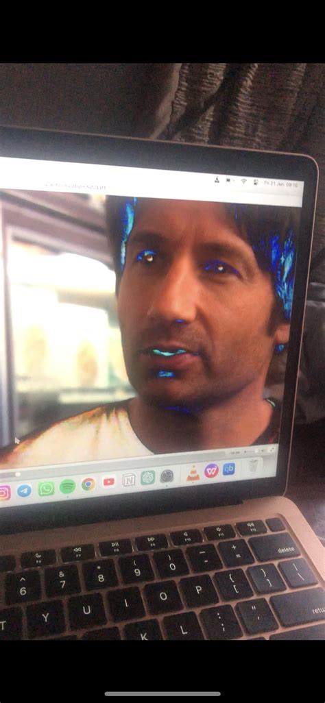 M1 Mac Air screen issues : r/mac