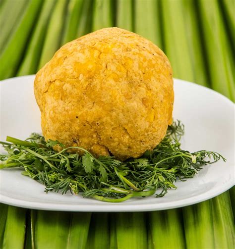 Bolón de Verde, Ecuadorian Plantain Dumpling