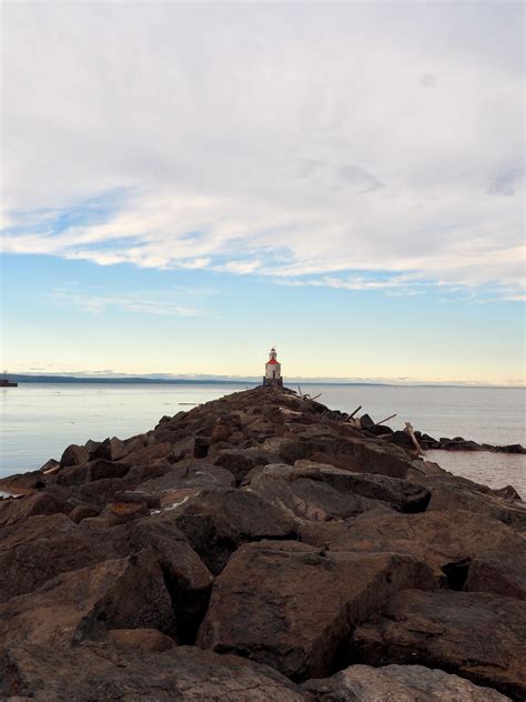 Superior Entry Lighthouse - Wisconsin Point Lighthouse - Lake Superior ...