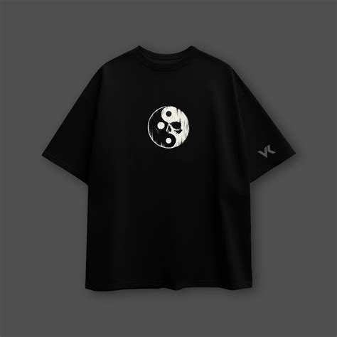 Eye Graphic Oversized Black T-Shirt for Unique Style | Vlack – Vlack