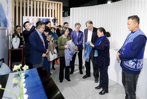 The cultural and creative products developed at the Tsinghua BMW ...