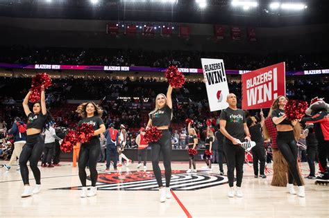 PHOTOS » Trail Blazers vs. Pacers on January 19, 2024 Photo Gallery ...