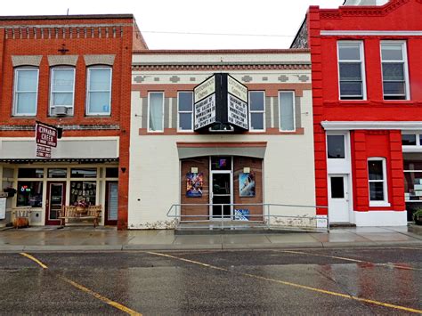 Cottonwood Cinema - Big Timber, MT - Vintage Movie Theaters on ...