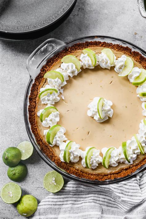 Easy Key Lime Pie {Best Recipe} – WellPlated.com
