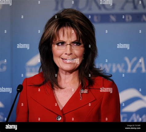 Young sarah palin hi-res stock photography and images - Alamy