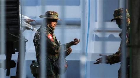[B!] 【解説】 ミャンマー国軍のクーデター、なぜ今？ これからどうなる？ - BBCニュース