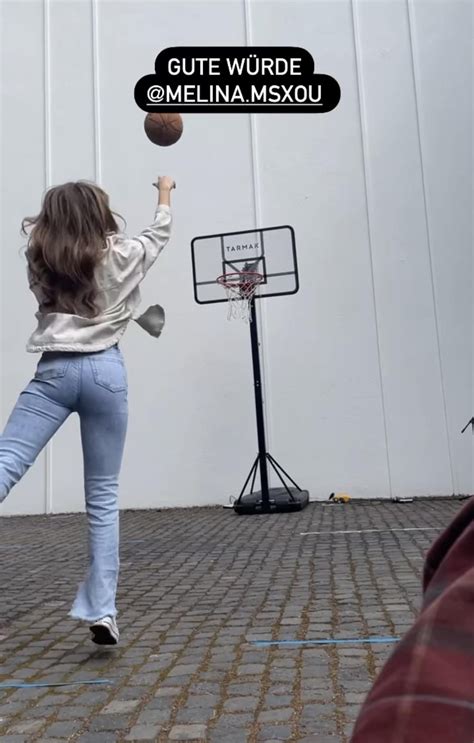 Melina.msxou : r/InfluencerNSFW