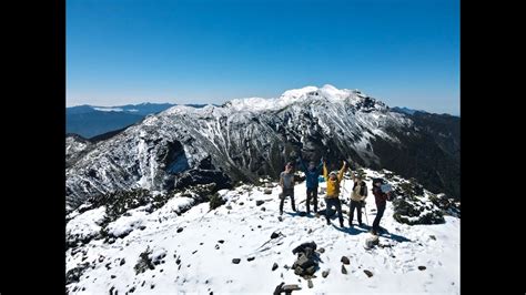 雪山北峰單攻（四月雪） Mount Syue North Peak day hikes w snow in April - YouTube
