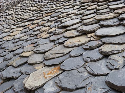 Shale / Slate Stone roofing - Suggestions - Vintage Story