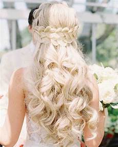 Hairstyles For Weddings by 28 Half Up Half Wedding Hairstyles We Martha Hairstyles For Weddings