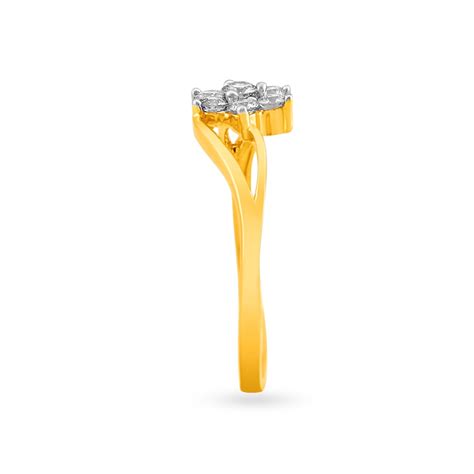 Blooming Sparkle Diamond Finger Ring