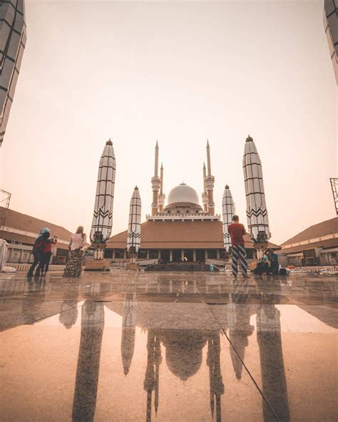 Central Java Mosques: A Guide to Sacred Sites