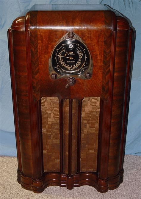 Zenith 12-S-267 Vintage Radio (1938) - Antique Home Theater Decor